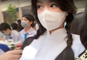 phim sex của lào Người phụ nữ đi làm bảo hiểm xe nào ngờ gặp những kẻ đồi bại